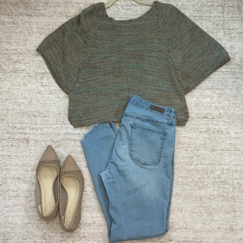 Articles of Society Fringe-Hem Faded Jeans, Size 10 - Picture 4 of 10